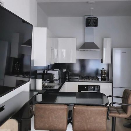 Montgomery Central Apartment EDI Exteriér fotografie